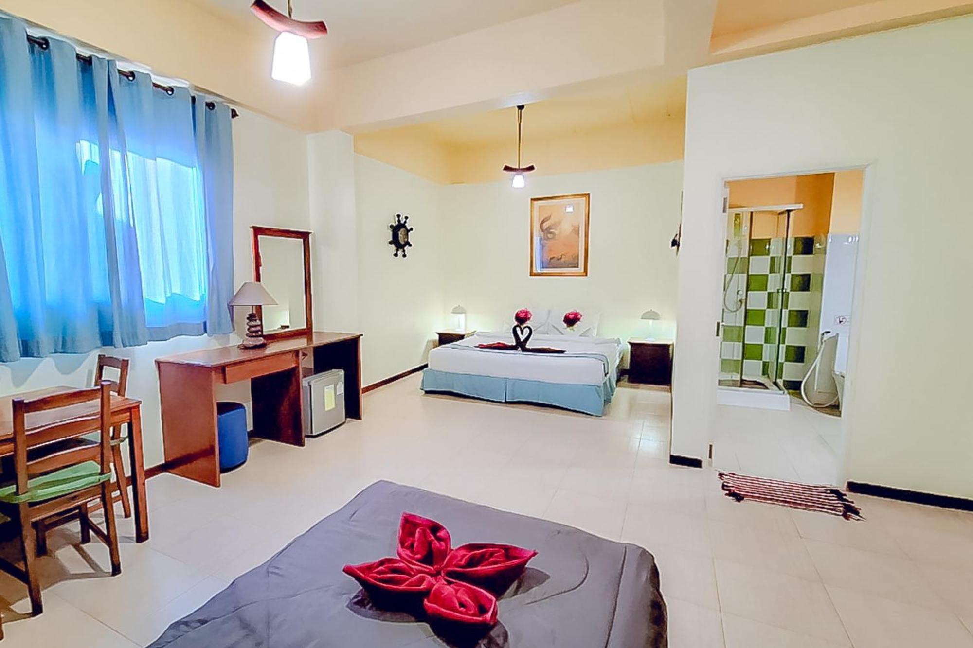 Hotel Viva à Chaloklum Extérieur photo